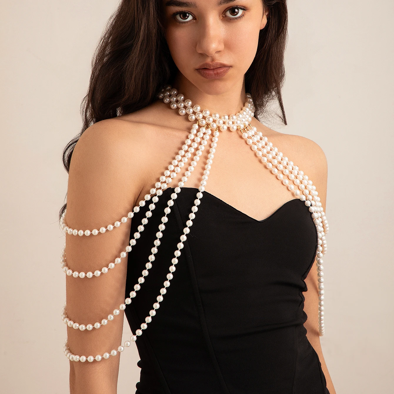 سلسلة كتف للعروس بشرّابات ولؤل - مراجعة Body Jewelry Necklace وسعره